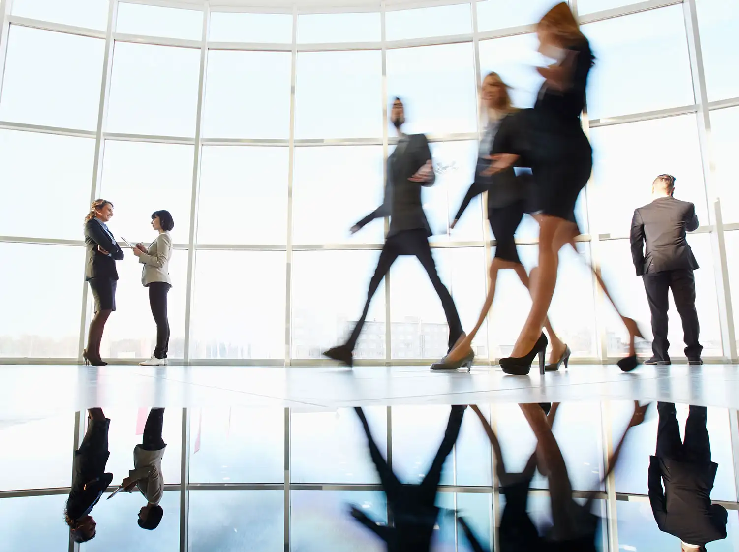 Ponentes, lugares, networking y mucho más en una aplicación